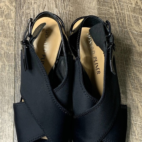 Donald Pliner Pyper Pump Heels Womens Size 8M‎ Black Fabric Chunky Croc Heels - Picture 4 of 11